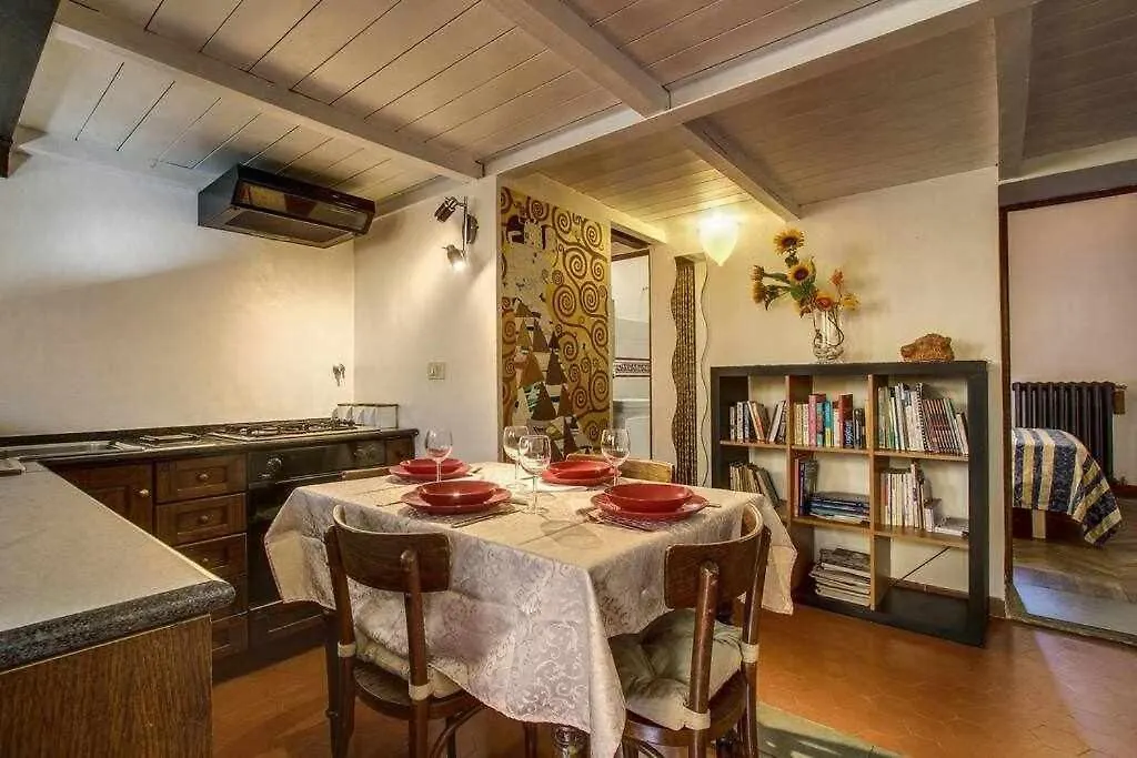 Two Bedrooms Apartment Near The Duomo Firenze